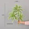 Bambu-Lírio Curto Artificial de 3 Galhos com Folhas de Bambu Coladas, Planta Verde para Sala de Estar em Casa, Arranjo de Flores, Paisagismo Decorativo, Bambu-Lírio de 3 Cabeças