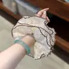 Goma para el pelo de encaje bordado estilo francés de cuatro capas para mujer, Diadema de malla suave de alta gama para moño, Accesorio para el cabello