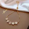 Pulsera de Diseño de Pétalos con Circonita Microincrustada para Mujer, Estilo Coreano, Estilo Minimalista de Moda, Pulsera de Amistad Ajustable