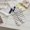 Meias Femininas Listradas Simples Etiqueta de Desenho Algodão Curtas Cano Baixo Atacado Versátil Modernas Casuais Meias Femininas