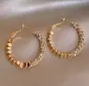 Pendientes de Aro Metálicos de Alta Gama Europeos y Americanos, Lujo Accesible Diseño de Nicho, Elegantes de Celebridad de Internet, Pendientes Elegantes Exagerados, Pendientes