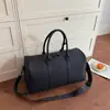 Bolsa de Mão Grande Transfronteiriça, Novo Estilo, Cor Sólida, Padrão Trançado, Simples, Grande Capacidade, Bolsa de Viagem de Ombro Único, Bolsa de Viagem Casual da Moda