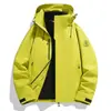Chaqueta de tres en uno para exteriores estilo familiar Luo, 0.05 kg por pieza, cortavientos e impermeable, de manga larga, prenda exterior de alta gama con diseño desmontable