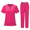 Uniformes Hospitalares Personalizados Respiráveis Estampados para Enfermeiros Médicos e de Beleza, Uniformes Médicos em Pequenas Quantidades com Envio Rápido