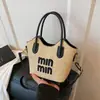 Dropshipping Sacolas de Palha Trançada, Malas e Artigos de Couro Nova Moda 2025 Versátil Bolsa de Ombro para Férias Bolsa Transversal Bolsa de Mão