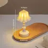 Lámpara de Mesa Pequeña Creativa Retro Luz de Noche de Mesita de Noche de Dormitorio Lámpara de Mesa Pequeña de Escritorio Luz Ambiental Decorativa Regalo de Cumpleaños