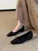 Zapatos de Salón Individuales Cuadrados Retro Franceses con Lazo y Escote Bajo para Mujer 2026 Nuevo Estilo Suave de Noche Tacón Bajo Bailarinas