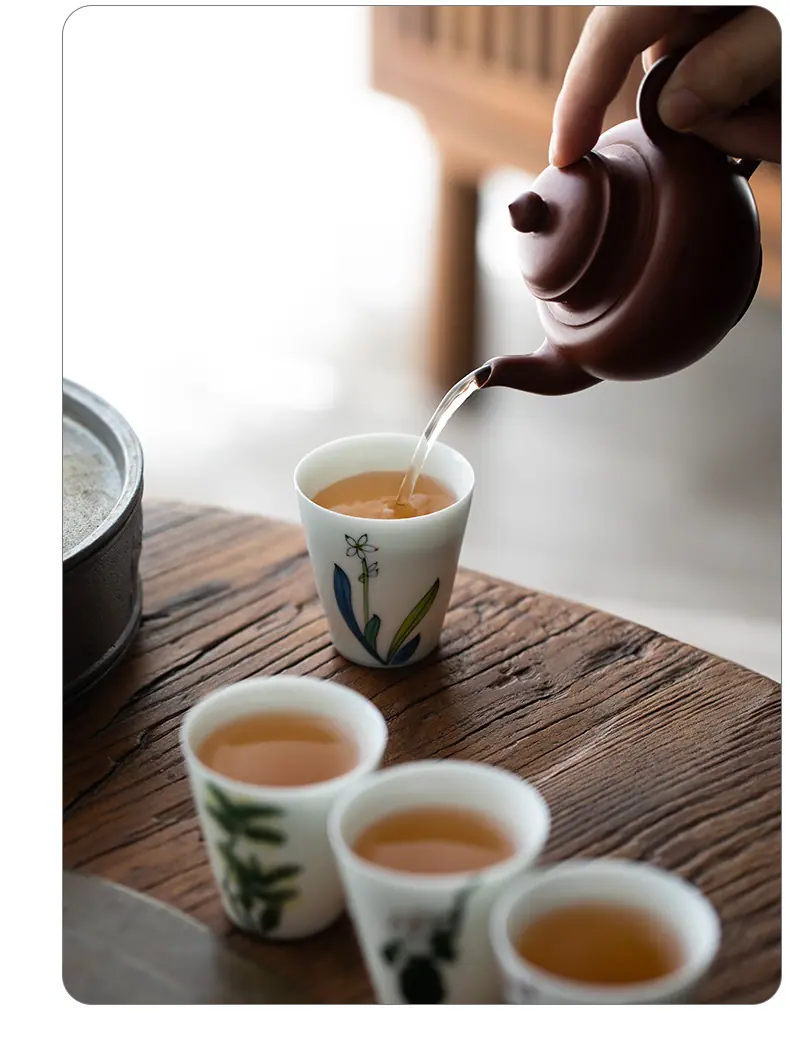手绘玉瓷杯_08.jpg
