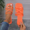 Chanclas Planas Ropa de Exterior para Mujer 2024 Verano Nuevas Estilo Francés Brisa Nocturna Chanclas de Nicho Sandalias de Playa Transfronterizas
