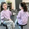 Camiseta de manga larga a rayas de algodón puro para niña, top nuevo estilo primavera/otoño 2026 para niños, atuendo de otoño para niñas pequeñas, camiseta interior de dibujos animados