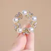 Broche Anillo Hoja de Perla, Femenino, Gama Alta, Accesorio para Traje de Lujo Ligero, Pin de Pedrería, Regalo de Cumpleaños de Nicho