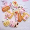 Juguete de Comida Simulada Galleta Gatito Pan Pegamento de Crema DIY Funda de Teléfono Cuerda para el Pelo Adorno de Zapato Flor Accesorios de Resina
