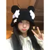 Gorro de Pescador Tejido Rojo Lindo de Dibujos Animados para Mujer en Otoño e Invierno, Cara Pequeña, Protección Cálida para los Oídos, Gorro de Lana