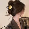 Pinza de garra de lunares estilo coreano, pinza para el pelo modelo nuevo de alta gama 2026, pinza de tiburón grande exquisita para cabello grueso