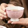 Caneca Mestra de Cerâmica Pintada à Mão Rosa Degradê Xícara de Chá para Mulheres Xícara de Chá de Aparência Nobre Conjunto de Chá Kung Fu Doméstico Xícara de Chá Pequena