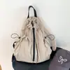 Mochila casual com cordão estilo coreano feita sob medida, simples e elegante para mulheres, mochila multifuncional de nylon macio