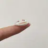 Anillo de Diamantes de Fila de Circonita Brillante de Lujo Ligero y de Gama Alta para Mujer Anillo Único Exquisito de Nicho para el Dedo Índice Anillo Versátil de Gama Alta