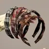 Diadema Retro Maillard Nueva de Otoño e Invierno, Diadema Retorcida de Estilo Universitario de Gama Alta, Tocado para Peinado de Alta Presión Craneal