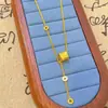 Tienda de oro con diseño de escamas de dragón para coche, collar pequeño para hombre, cadena de clavícula de nicho, joyería chapada en oro de cobre, regalo para novia