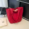 Bolso de Hombro Casual de Gran Capacidad Estilo Coreano para Mujer Nuevo Primavera 2026 Tela de Nylon Bolso Tote Bolso de Hombro Simple