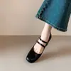 Versión de Piel de Vaca~Zapatos Mary Jane Cuadrados Retro Franceses con Tacón Grueso para Mujer, Versátiles con una Sola Correa y Moño, Zapatos Bajos de Piel