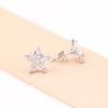 Pendientes de clip bicolor dorados y plateados con flor de cinco pétalos de diamantes dulces de estilo coreano Sun Cloud para mujer