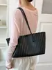 Bolsas Femininas da Moda 2026 Nova Pequena de Nicho Tecida de Ombro Único Simples Elegante Bolsa Tote Casual de Braço Tendência