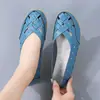 35-46 zapatos de la suerte Nido de Pájaro verano zapatos de mujer huecos Baotou zapatos para madre suela de tendón de res Zapatos de frijol fabricantes mayoristas