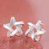 Pendientes de estrella tejida serie sueño tejido estrella hueca moda coreana joyería de plata al por mayor pendientes de estrella de cinco puntas