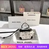 Una generación de bolsos caja pequeños de moda portátiles 2023 Nueva Marea bandolera para cosméticos bolsa cuadrada pequeña al por mayor