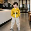 Chaquetas para Niños 2026 Otoño Nuevas Estilo Americano para Niños y Niñas Tendencia Geniales Chaquetas Bordadas Elegantes Chaquetas de Motocicleta Béisbol para Niños Pequeños
