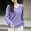 Básico de corte ajustado, favorecedor escote en V, forro polar, cálido, cuello suave, top capa base, suéter tejido para mujer, amarillo pluma