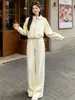 Conjunto esportivo casual estilo europeu para mulheres, nova versão coreana outono/inverno 2026, conjunto de duas peças com cardigã folgado e moletom com capuz, efeito emagrecedor