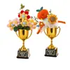 Regalo para el Día del Maestro: un ramo de trofeo de girasol tejido, de alta calidad y terminado, perfecto como un regalo considerado tanto para maestras como para maestros de jardín de infantes