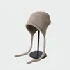 Gorro de Punto con Borde Enrollado de Moda Estilo Japonés para Mujer, Gorro de Punto Cálido para Otoño e Invierno que Protege las Orejas con Cordón