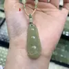 Pingente de Feijão Verde Água Clara de Jade Hetian de Xinjiang Natural Pingente de Jade Paz das Quatro Estações Pingente de Feijão da Sorte Colar Multi-Fortuna para Homens e Mulheres
