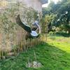 Aço inoxidável espelhado guindaste garça-de-coroa-vermelha animal escultura pátio externo paisagem piso de cristal decoração decoração produção