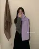 Cachecol de alta qualidade em mistura de lã para mulheres, estilo "old money" atmosférico, perfeito para outono e inverno, valoriza o tom de pele, macio, quente e tricotado, direto do fabricante