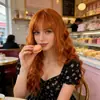 Peruca feminina laranja onda grande fofa cabelo longo cacheado franja de ar cabelo longo seda de alta temperatura fibra química conjunto de cabelo agente atacadista