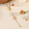 Collar Largo de Acero Inoxidable Transfronterizo Europeo y Americano, Colgante de Hoja de Acero de Titanio Chapado en Oro de 18 Quilates, Joyería Larga con Borlas para Mujer de Vacaciones