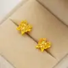 Nuevos pendientes chapados en oro para mujer, joyería de moda de gran venta, pendientes pequeños sencillos, una variedad de pendientes con estampado de flores, fábrica al por mayor