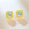 Brincos de Luxo Versáteis Estilo Chinês Mais Vendidos do Xiaohongshu Feitos de Jade Azul Natural com Detalhes em Ouro, Brincos Únicos