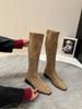 Botas Longas Retro de Camurça com Salto Grosso Calçados Femininos 2025 Novas Botas Slim Forradas com Lã Outono e Inverno Botas de Cavaleiro de Cano Médio