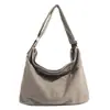 Bolso tote nuevo estilo hip-hop, bolso de hombro para mujer de gran capacidad, bolso para el trabajo y los desplazamientos, bolso ligero para computadora para viajes de negocios, bolso para estudiantes