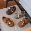 Zapatos Birkenstock para niñas, nuevos estilos de otoño, zapatos para niñas, zapatos para bebé, zapatos de cuero estilo princesa, zapatos sencillos para combinar con vestidos, zapatos pequeños de otoño