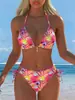 2026 Nuevo Estilo Europeo y Americano Estampado Bikini de Dos Piezas para Mujer con Cuello Halter Triángulo Traje de Baño Vacaciones Playa Sexy Conjunto de Traje de Baño