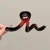 Elegante pinza de garra floral para peinado semi-recogido, nuevo modelo 2026 para mujer, pinza de tiburón de tamaño mediano para la parte trasera de la cabeza, accesorio para el cabello