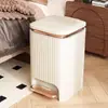 Venta directa de fábrica de papelera de pedal impermeable retro de alta gama con tapa, papelera de cocina con recubrimiento, papelera de dormitorio