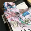 Pañuelo Cuadrado de Imitación Seda Floral Estilo Francés para Mujer, Novedad Primavera 2026 Estampado por Ambos Lados Moda Chal de Alta Gama Bufanda de Seda al por Mayor