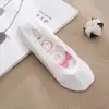 Meias novas de verão femininas ultra finas de renda tipo sapatilha femininas de silicone antiderrapantes meias invisíveis Coringa Meias da moda na internet atacado